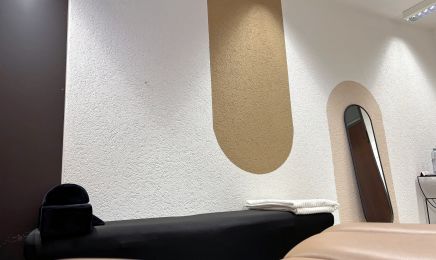 Aylin Koeksal: Kosmetikstudio in Schwieberdingen