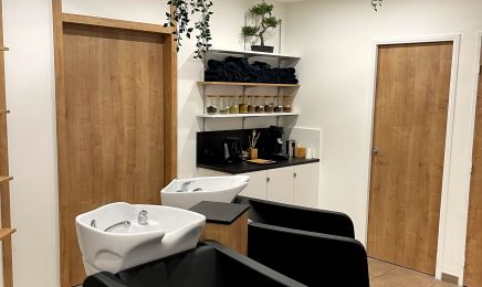 UN CÔTÉ ZEN - Espace de coiffure naturel  : Coiffeur à Dijon