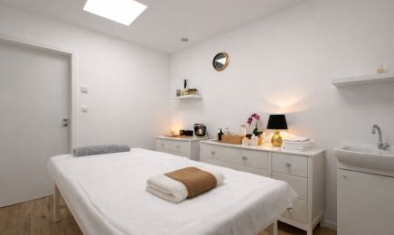 LA - AURA Wellnessmassagen: Kosmetikstudio in Hildesheim