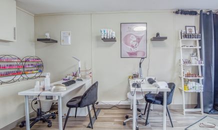 Belle Ô Naturel : Manucure à Amfreville-la-Mi-Voie