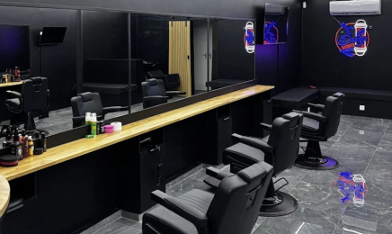 Dux Barber Shop - Paris  : Coiffeur à Paris