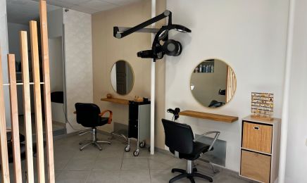 Chez L' : Institut de beauté à Villalier