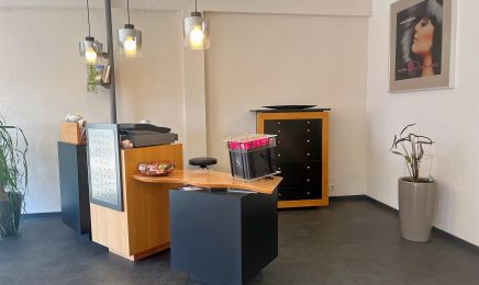 Haarstudio Friseur Romana: Barbershop in Crailsheim
