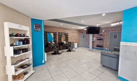 Chez Sybille barbershop : Barbier à Surgères