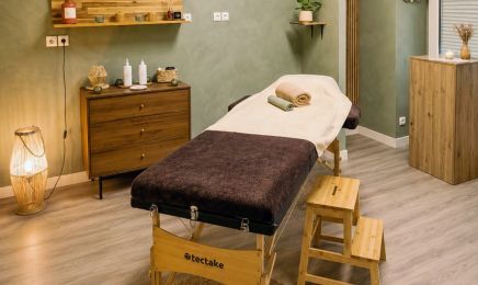 Aux Mains Divines : Institut de beauté à Samatan