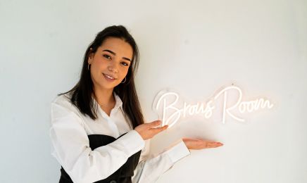 BROW GLOW 33 : Coiffeur à Gradignan