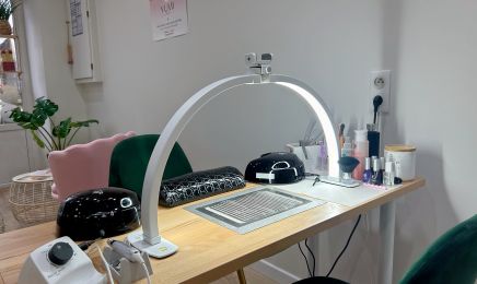 L’Ongle & Co : Institut de beauté à Liesle