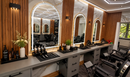 Elo Friseur Salon : Kosmetikstudio in Hannover