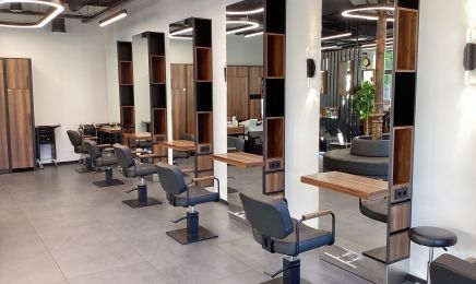 Lunova Hair & More: Friseur in Gelsenkirchen