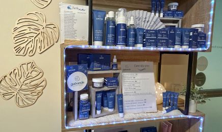 Marie Esthetik  : Coiffeur à Bonneval