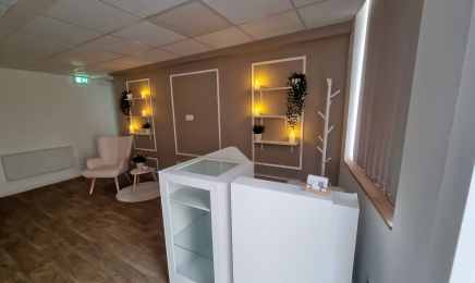 Olya Head Spa  : Institut de beauté à Rully