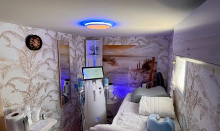 Clinic 83 Centre de Beauté et Bien-être : Institut de beauté à Saint-Cyr-sur-Mer