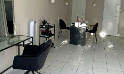 M Beauty Concept : Manucure à Sorgues