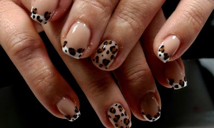 Kali (Détatouage & Soins) : Coiffeur à Limay