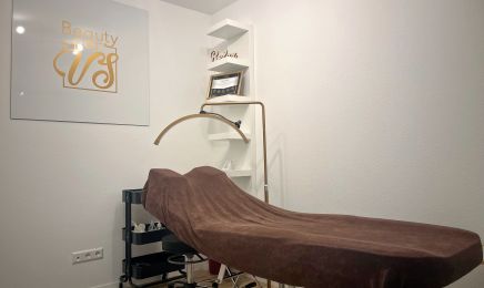 Beauty Bar VS: Nagelstudio in Alfdorf