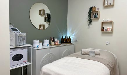Lia Beauty : Institut de beauté à Yvrac