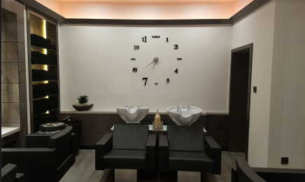 Friseur KostBar: Kosmetikstudio in Bochum