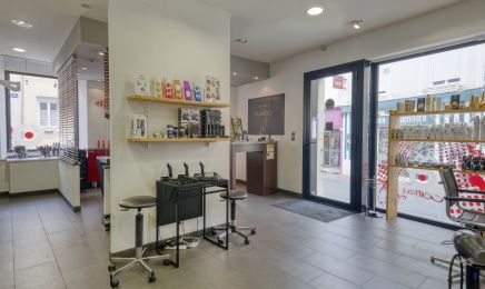 Côté Court : Coiffeur à Lys-Haut-Layon