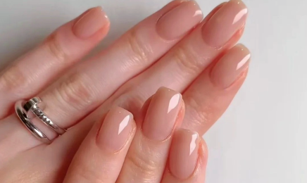La Ritournelle Paris Nails & Extension de cils  : Institut de beauté à Paris