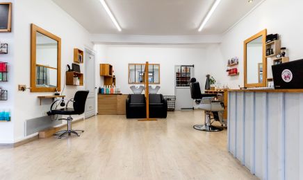 Color’s La Brède  : Coiffeur à La Brède
