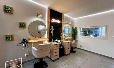 CLAIRE DE LUNE - Salon Privé - Coiffure & Ongles : Coiffeur à Rocbaron