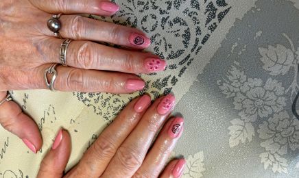 Isa Nails : Manucure à Bordeaux