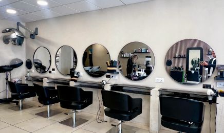 Les Ciseaux d’Emma - Coiffure Mixte & Ongles : Coiffeur à Le Cannet-des-Maures