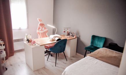 Knails Studio - Esthétique : Manucure à Rumilly