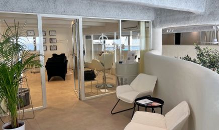 MB Artist - Experte beauté du regard : Coiffeur à Angoulême