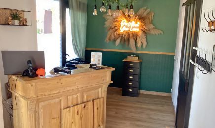 Le Ciseau : Coiffeur à Hermes