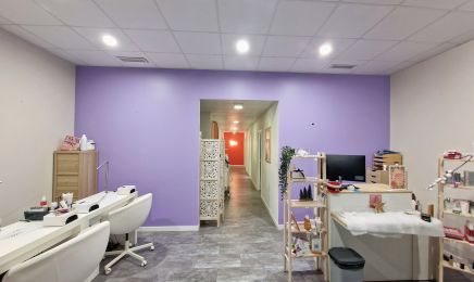 Jolie - Atelier de Beauté : Manucure à Tarbes