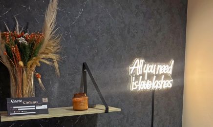 Le Bar à Cils By N'Cils : Manucure à Sérignan