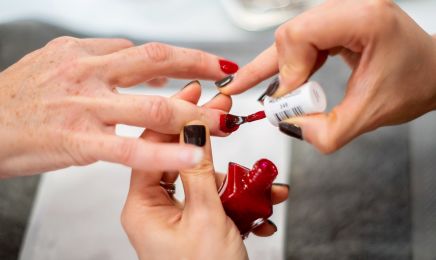 T.T.T BeautyShop - Issy les moulineaux : Manucure à Issy-les-Moulineaux