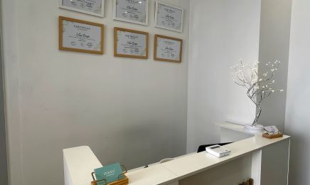 W S B C Esthétique  : Manucure à Ixelles