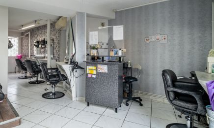 Ceca Loredane : Coiffeur à Is-sur-Tille