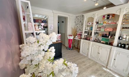 Esthetique & beaute by pauline : Institut de beauté à Albert
