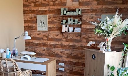Beauté Au Naturel : Manucure à Peyruis