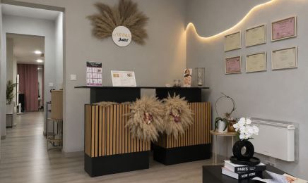 Yunnia  : Coiffeur à Verviers
