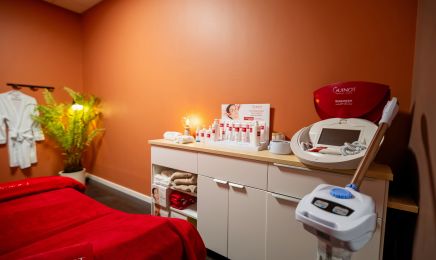 Naïa Institut : Coiffeur à Pouilley-les-Vignes