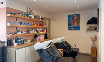 L’ Atelier  coiffure et beauté : Coiffeur à Allauch