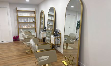 Coiffure By H  : Coiffeur à Ambarès-et-Lagrave