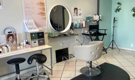 Nouvel Hair - Spécialiste Blond & Balayage  : Coiffeur à L'Absie