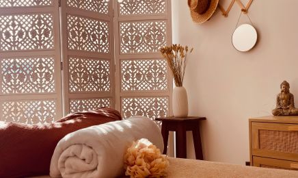 Le Nid  (Head Spa - Bain Enveloppé Bébé - Massage Femme Enceinte) : Institut de beauté à Giberville