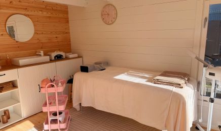 L’Atelier Ongles & Beauté : Manucure à Contes