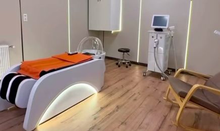 Glow by Bebi: Kosmetikstudio in Alsdorf