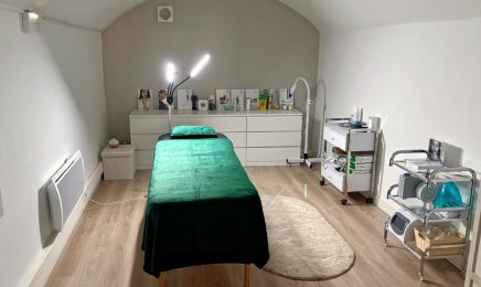 LR Esthetic Center : Institut de beauté à Toulon