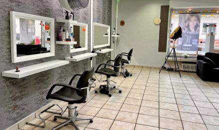 OE Hairlounge: Kosmetikstudio in Hombruch