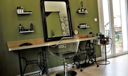 Le Studio d'Alex J - Monay : Coiffeur à Monay