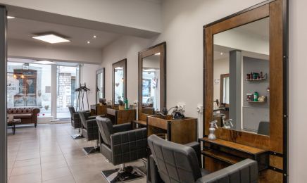 Le salon by Cecile et Virginie : Barbier à Revel