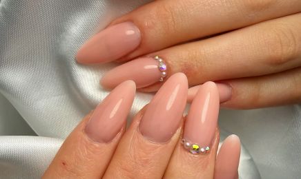  Beauté by Armanda : Manucure à Vienne